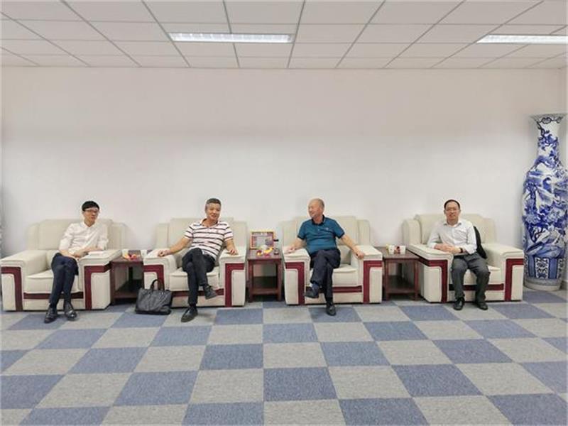 清华研究院陆院长一行 来冠亚线上平台,冠亚（中国）共商产业规划